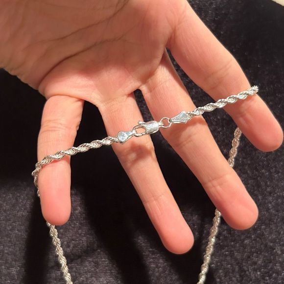 (Rare) Louis Vuitton #323 Lock and Key Silver with 925 Silver Chain 20” - Picture 9 of 11